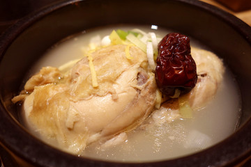 参鶏湯