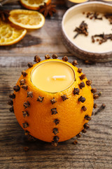 How to make orange pomander ball with candle - step by step
