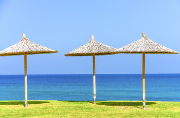 parasol of straw on the sea
