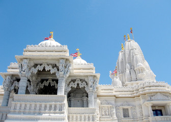 Toronto Shri Swaminarayan Mandir flags over balconies 2008