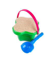 Obraz premium beach sand, shovel and bucket
