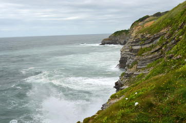 Falaise cote Basque paysage