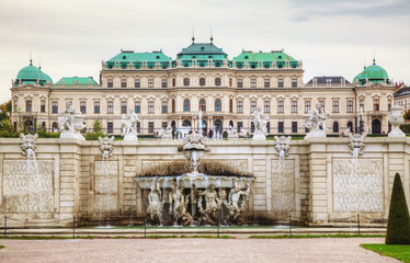 Fototapeta na wymiar Belvedere palace in Vienna, Austria on a cloudy day