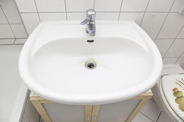 Fototapeta premium Standardwaschbecken im Bad