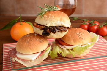 BOCCONCINI DI PANE RIPIENI - BITES BREAD STUFFED