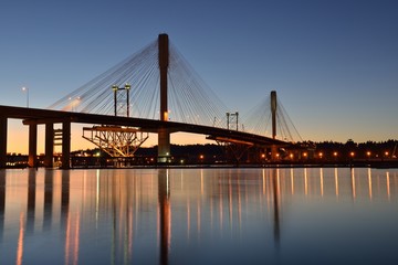Fototapeta na wymiar The New Port Mann Bridge at sunrise