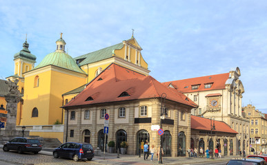 Poznań, ulica Paderewskiego, budynek magistratu z zegarem,1910 r © stepmar