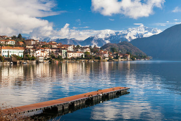 Fototapeta na wymiar Lago di Como, Ossuccio