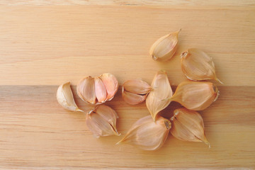 pieces of garlic
