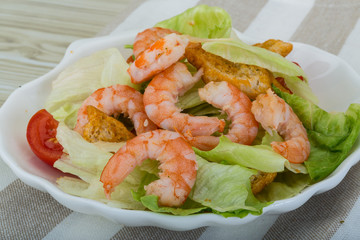 Caesar salad with shrimps