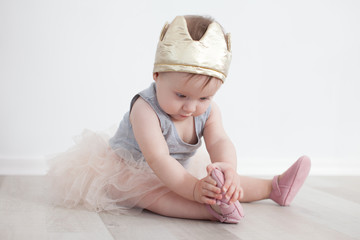 Eighth-month child in princess costume © rasstock