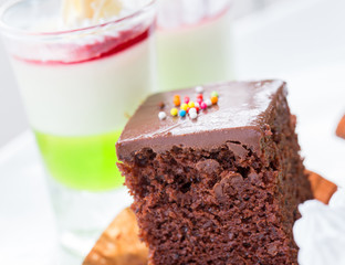 Dark chocolate cake