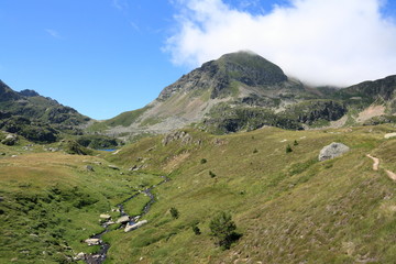 Fototapeta na wymiar Montagnes d'andorrane, Pyrénées