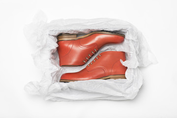 new red shoes in box