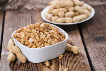 Peanuts (roasted and salted)