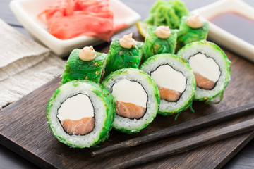 Sushi rolls covered with chuka