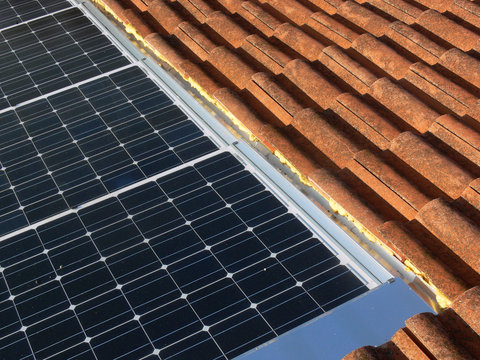 Integrated modules on a roof