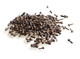 Whole Cloves isolated