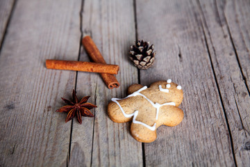 Christmas food. Gingerbread man cookies in Christmas setting.