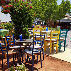 Fototapeta na wymiar Outdoor restaurant, Greece