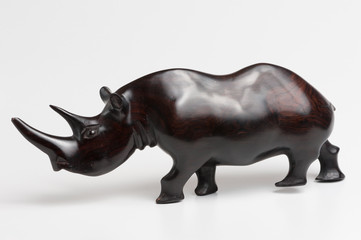 Nashorn Holzfigur