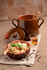 SOUP WITH VEGETABLES AND PULSES