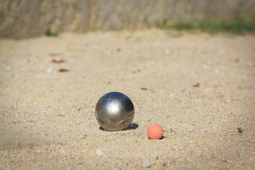 1 boule de p&eacute;tanque
