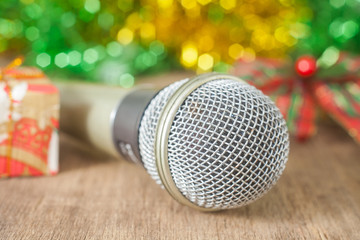 Silver microphone with christmas theme