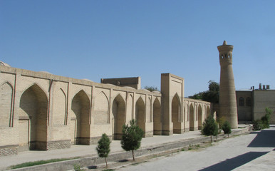 Fototapeta na wymiar madrasa in Bukhara