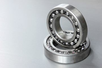 Ball bearing