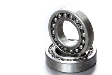 Ball bearing
