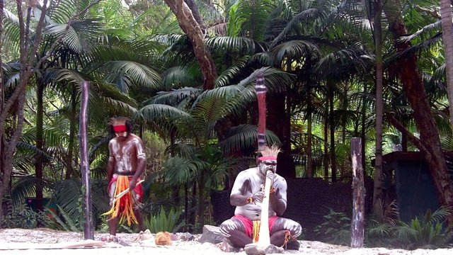 Aboriginal culture show in Queensland Australia 03