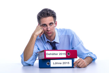 Gehälter und Lohnentwicklung 2015