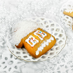 Christmas gingerbreads and white decor