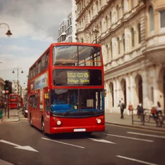 Tafelkleed Londen rode bus. Tilt-shift-lens. © maglara