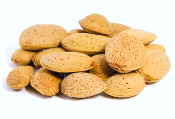 almonds inshell