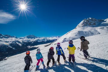 Fotobehang Little Skiers © michelangeloop