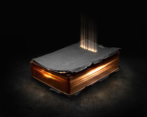 Fototapeta premium Glowing Bible