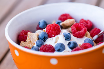 healthy breakfast -muesli and fresh fruits