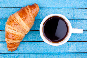 croissant and coffee