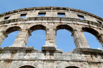 Obraz premium The ruins of Roman amphitheatre at Pula
