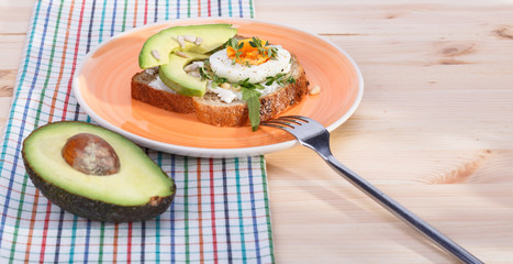 sandwiches with eggs