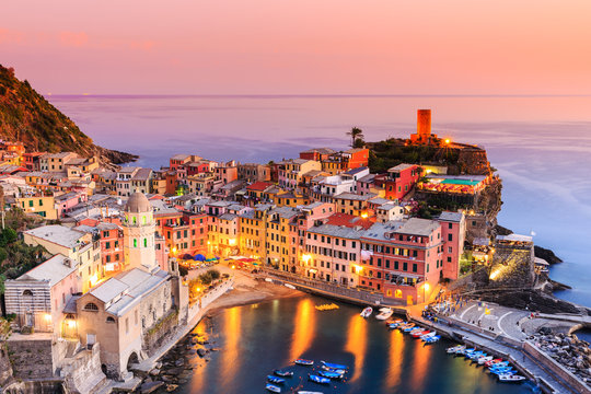 Vernazza village at sunset. Cinque Terre National Park.