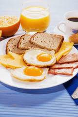 Fototapeta premium traditional breakfast