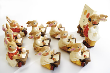 Osterhasen in der Schule