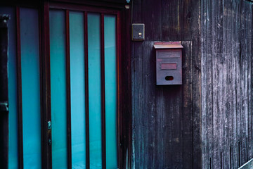 古い日本の家屋