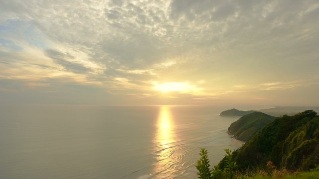 sunrise time lapse early morning at highlander