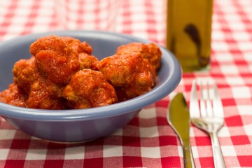 meatballs in tomato sauce