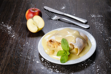 Apple strudel