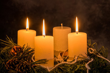 Adventkranz zu Weihnachten